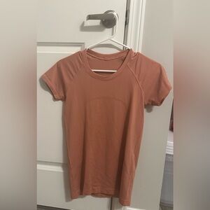 Lululemon Swiftly Shirt